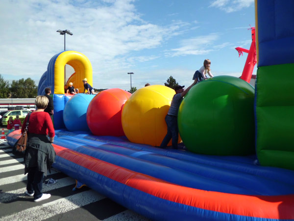 Spiel, Spaß und Stimmung beim HÜTER Kinderfestival 2014